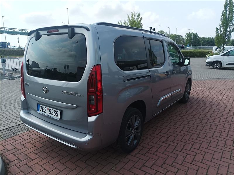 Toyota ProAce City Verso 1,2 6 MT WG Family - fotka 4 z 18