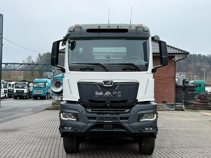 MAN TGS (2025) 35.480 8x8 Bordmatik EURO 6 - fotka 2 z 21