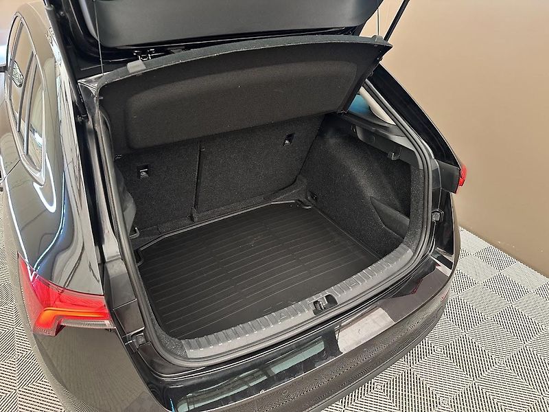Škoda Scala (2021) 1.0 TSI Ambition (EU6AP) 70 kW - fotka 8 z 20