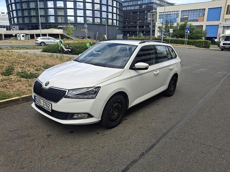Škoda Fabia III kombi 1,0 TSi 6Z93762 - fotka 2 z 26