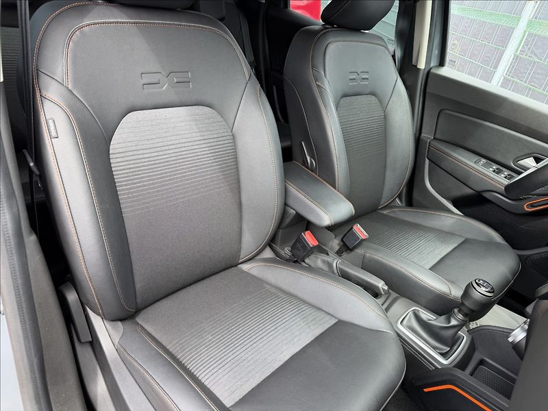 Dacia Duster 1.0 TCe LPG Extreme - fotka 20 z 26