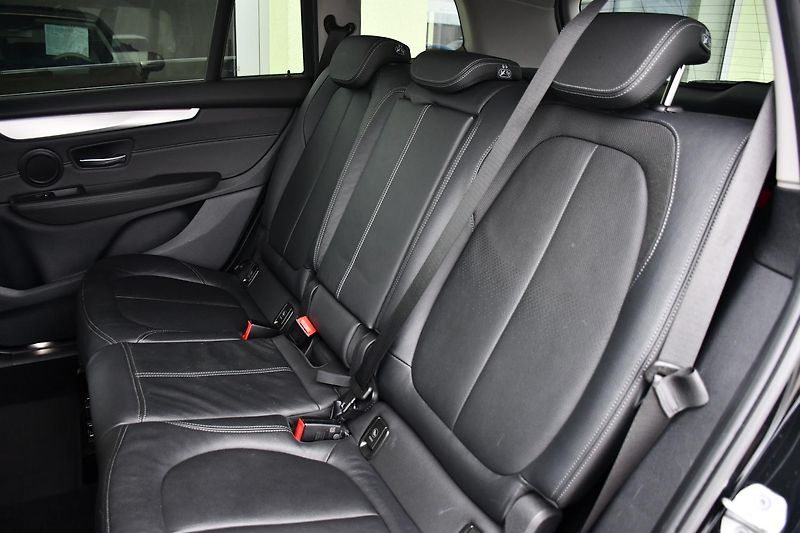 BMW Řada 2 216D GRAN TOURER 1M ČR - fotka 17 z 36