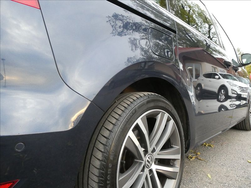 Volkswagen Sharan 2,0 TDi 103kW Cup,2xkola,panor - fotka 11 z 67