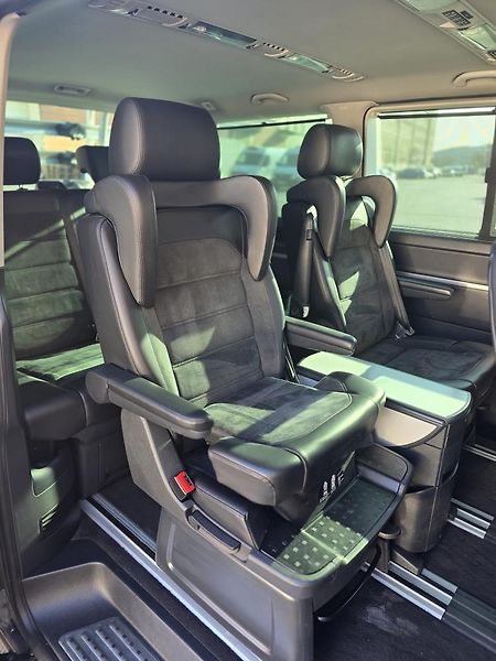 Volkswagen Multivan (2015) - fotka 7 z 8