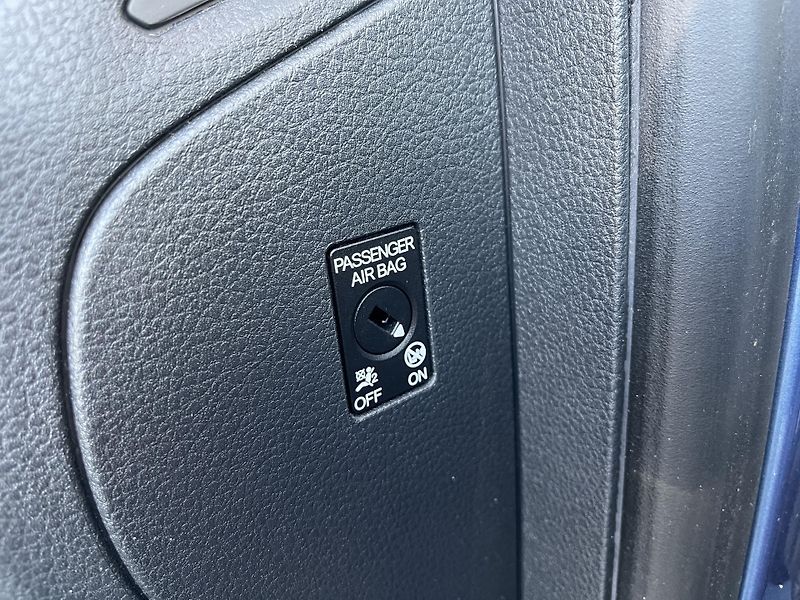 Volkswagen Multivan (2019) 2.0TDI*110KW*7MÍST*KAMERA*ACC  - fotka 31 z 33
