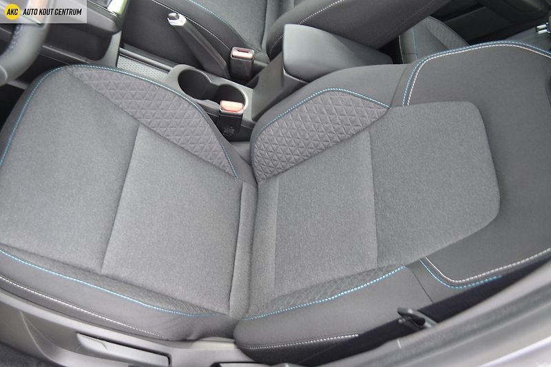 Renault Captur evolution TCe 90 - fotka 19 z 43