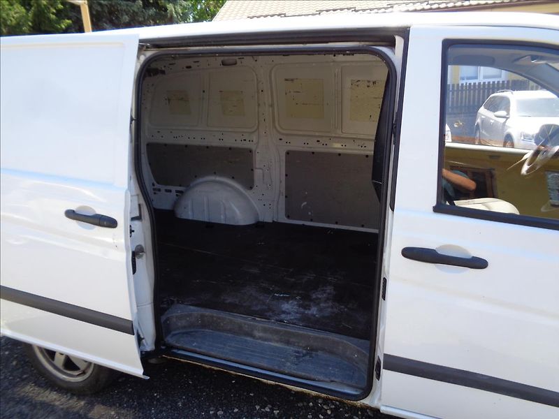 Mercedes-Benz Vito 2,1 - fotka 15 z 17