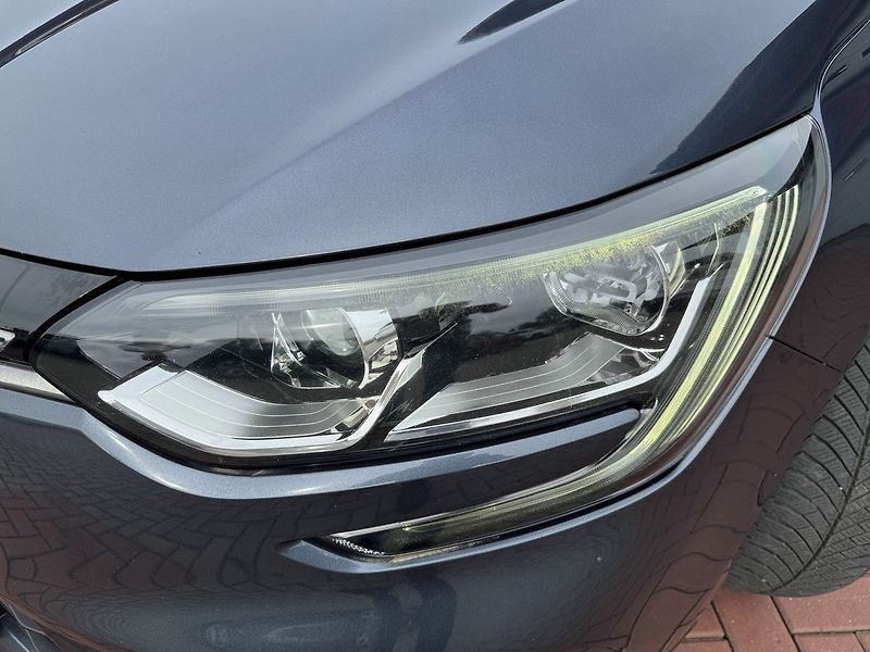 Renault Mégane (2016) 1.6dCi Bose Navi Polokůže - fotka 35 z 50