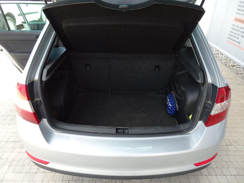 Škoda Rapid 1.2 TSI 63 kW KLIMATIZACE - fotka 8 z 14