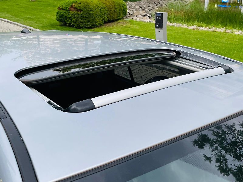 Subaru XV 2.0i 4x4 AUT VÝHŘEV SERVISKA - fotka 48 z 51