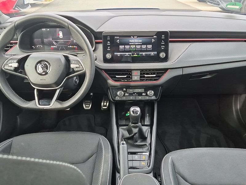 Škoda Kamiq Monte Carlo  1,5 TSI 110 kW - fotka 9 z 28