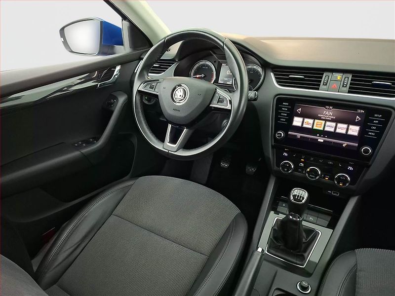 Škoda Octavia (2019) 1.0 TSI, Kůže, Tempomat - fotka 7 z 18
