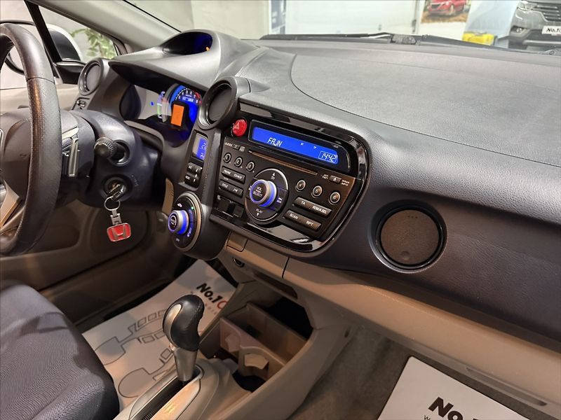 Honda Insight 1,3   i IMA AUTOMAT HYBRID - fotka 21 z 40