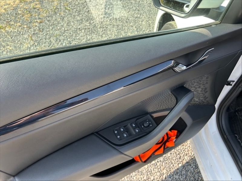 Škoda Octavia 2,0 TDI 85 Ambition - fotka 11 z 11