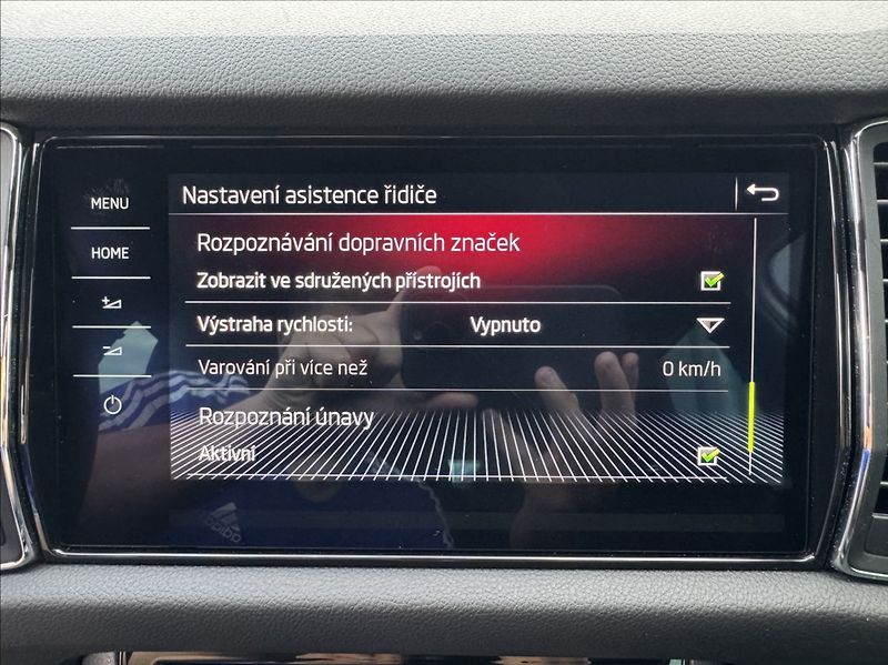 Škoda Kodiaq 2,0 TDI DSG 4X4 SPORTLINE 7mís - fotka 40 z 50