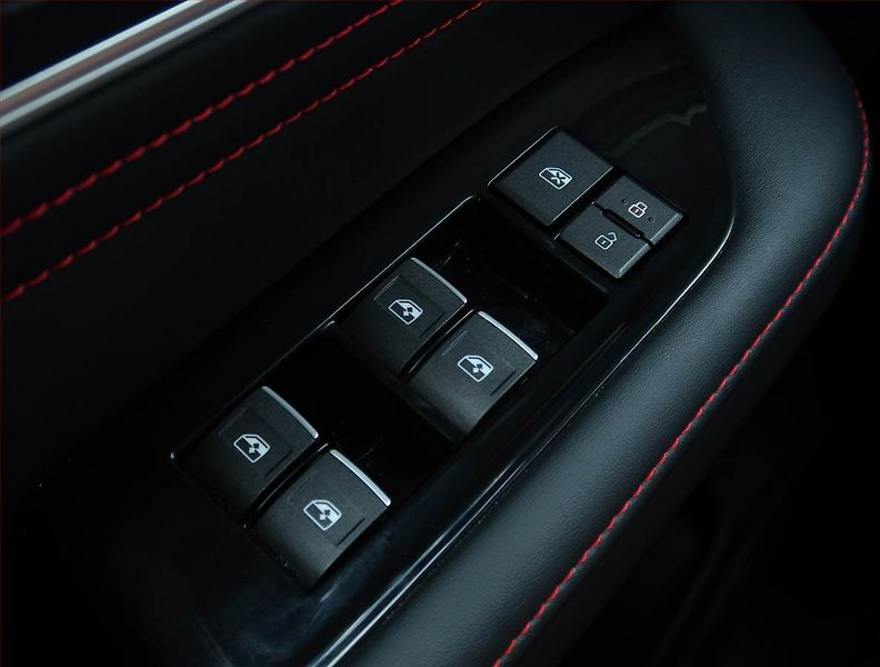 Dongfeng T5 EVO (2024) Luxury 1.5 Turbo - fotka 18 z 27