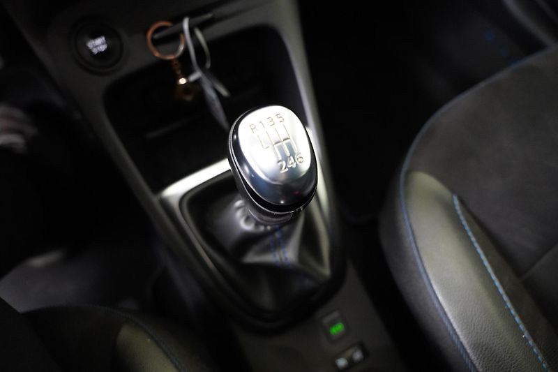 Renault Captur - fotka 21 z 23
