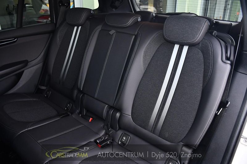 BMW Řada 2 216d GRAN TOURER 1M ČR TAŽNÉ - fotka 14 z 54