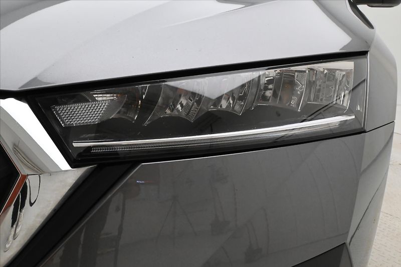 Škoda Octavia 2,0 TDI 110 KW DSG EL.KUFR Zár - fotka 29 z 31