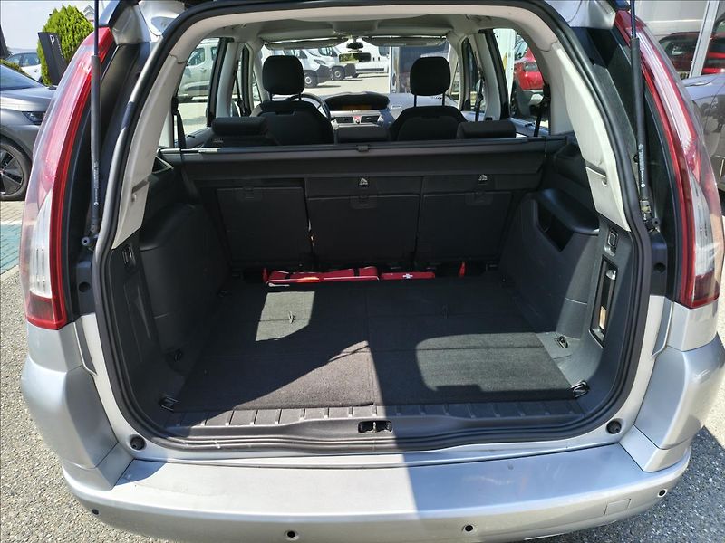 Citroën C4 Picasso 1,6   BMP HDI 7 míst - fotka 6 z 15