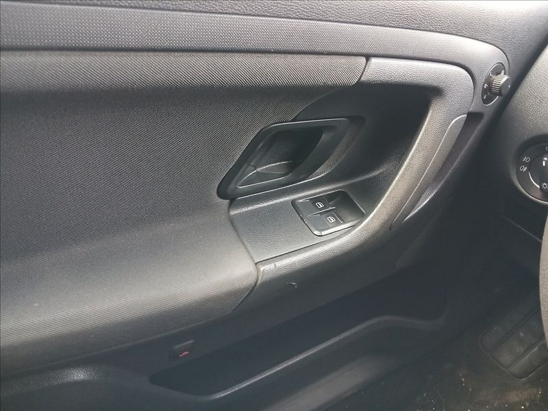 Škoda Fabia 1,2 KOMBI TAŽNÉ, LETNÍ + ZIMNÍ - fotka 14 z 16