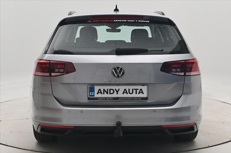 Volkswagen Passat 2,0 TDI 110 KW DSG Business Zá - fotka 6 z 32