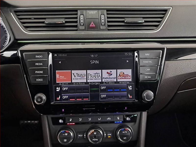 Škoda Superb (2016) Laurin&Klement 2.0 TDI 4x4 - fotka 12 z 22
