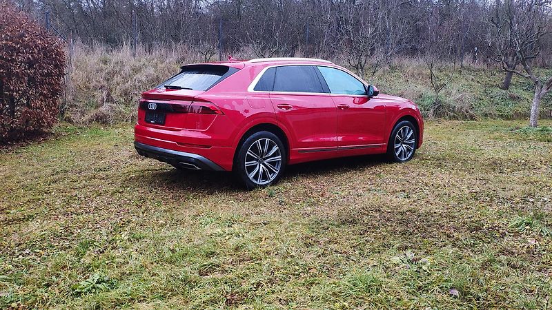 Audi Q8 (2025) TDI 50 S Line nový model 2025 - fotka 13 z 37