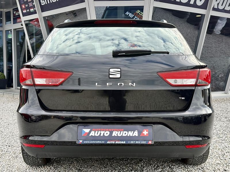 Seat Leon 1,4 TSI 90kW ST Navi AKCE ! - fotka 9 z 28