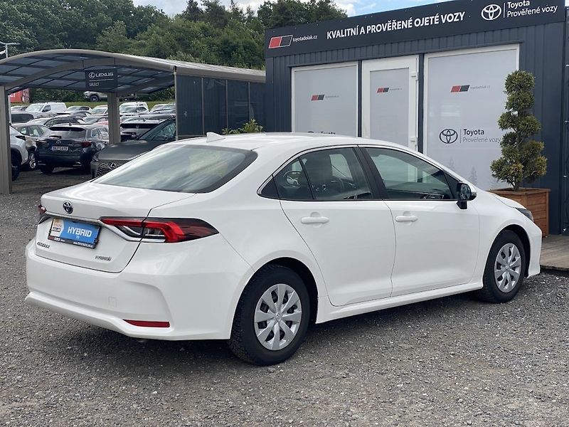 Toyota Corolla 1.8HSD, ČR-1m, Active, DPH - fotka 7 z 14