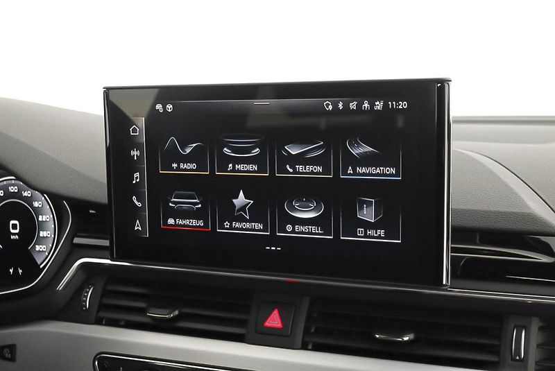 Audi A4 40TFSI S-Line Kam Taž Cockpit - fotka 9 z 15