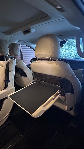 Mercedes-Benz Třídy V (2023) 300 Exclusive L 4M AIR LEDNICE - fotka 30 z 46