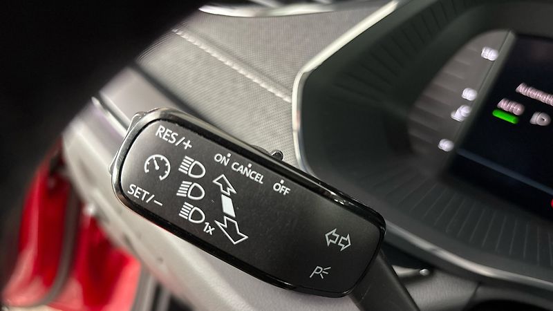 Škoda Octavia 2.0 TDI Style - fotka 14 z 25