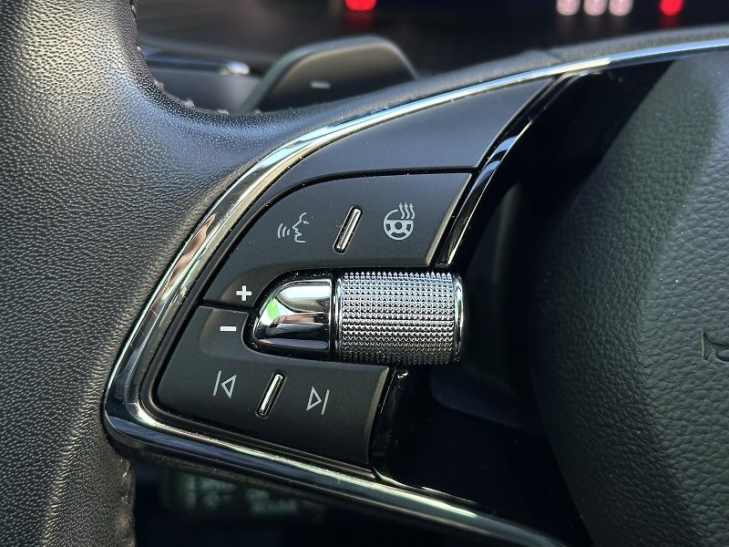 Škoda Superb Combi Style+ 2.0TDi 150PS DSG - fotka 19 z 47