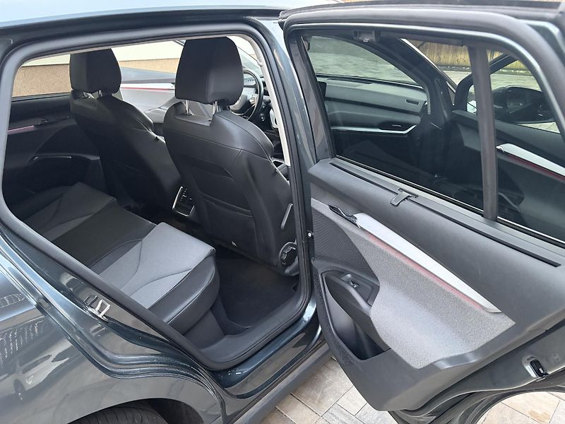 Škoda Enyaq (2021) 80, SOH 92%, tazne, DPH - fotka 12 z 14