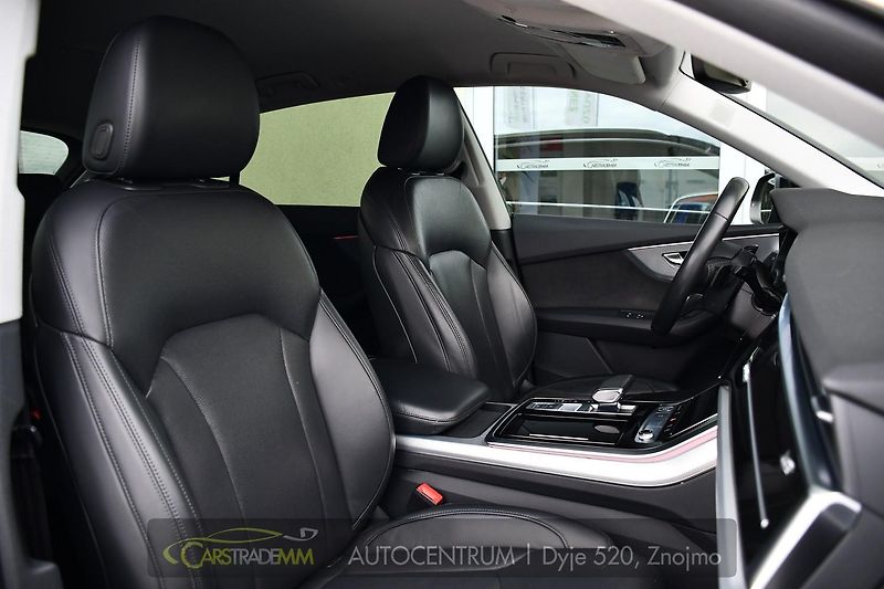 Audi Q8 50TDI QUATTRO K360° PANO - fotka 17 z 59