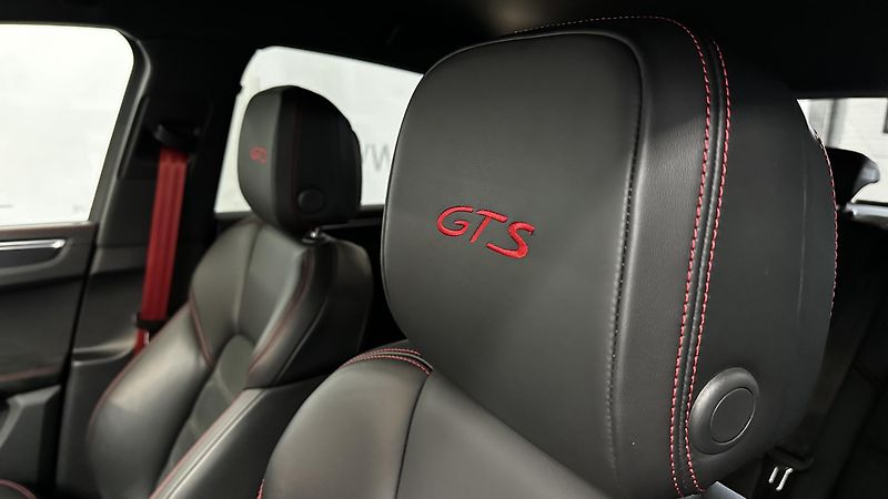 Porsche Macan GTS / TOP STAV / ZÁRUKA - fotka 34 z 48
