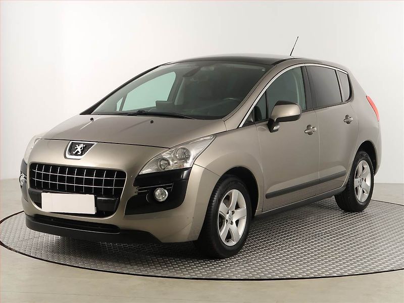 Peugeot 3008 (2011) 1.6 HDi, Navi, Tempomat - fotka 2 z 18