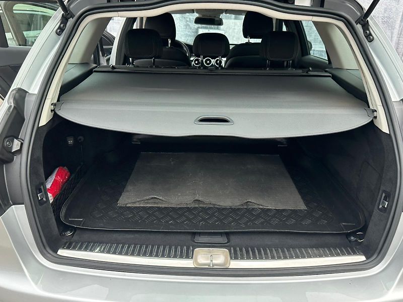 Mercedes-Benz Třídy C (2015) C220CDI,125KW,VYHŘ. SED.,TEMP. - fotka 10 z 23