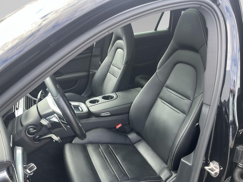 Porsche Panamera (2020) 4 - fotka 15 z 30