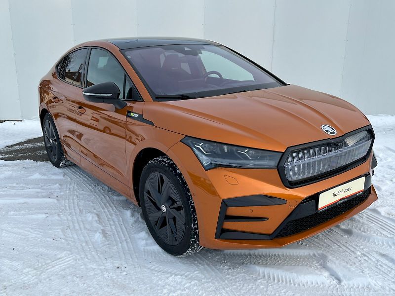 Škoda Enyaq (2024) 82 kWh RS 4x4 - fotka 30 z 30