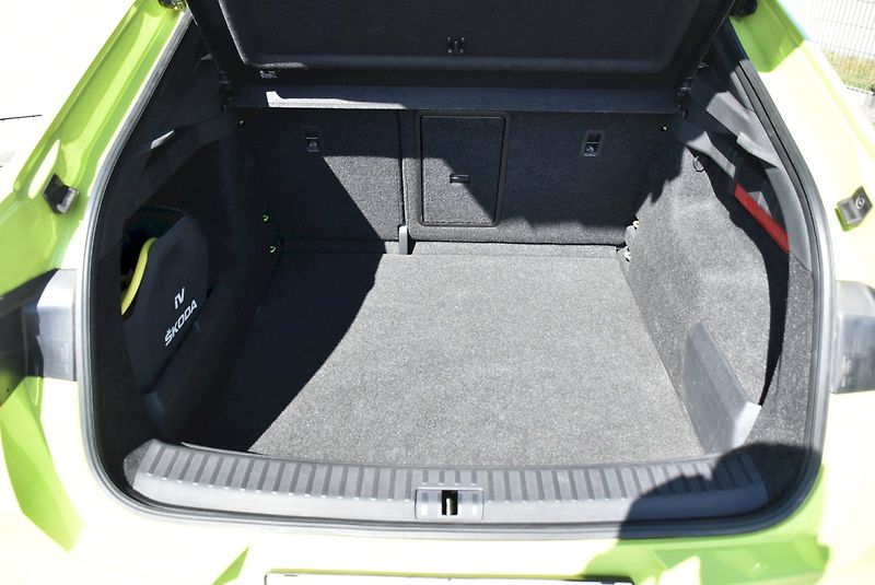 Škoda Enyaq (2023) RS 80 220 kW 4x4 - fotka 30 z 34