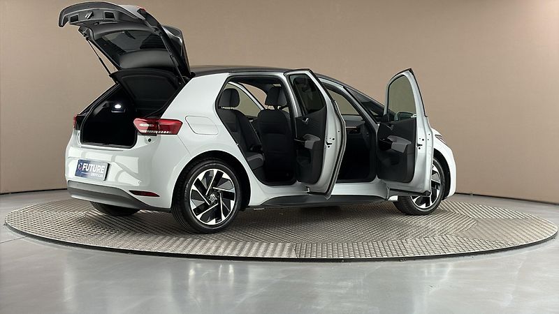 Volkswagen ID.3 58 kWh AUT Family - fotka 6 z 30