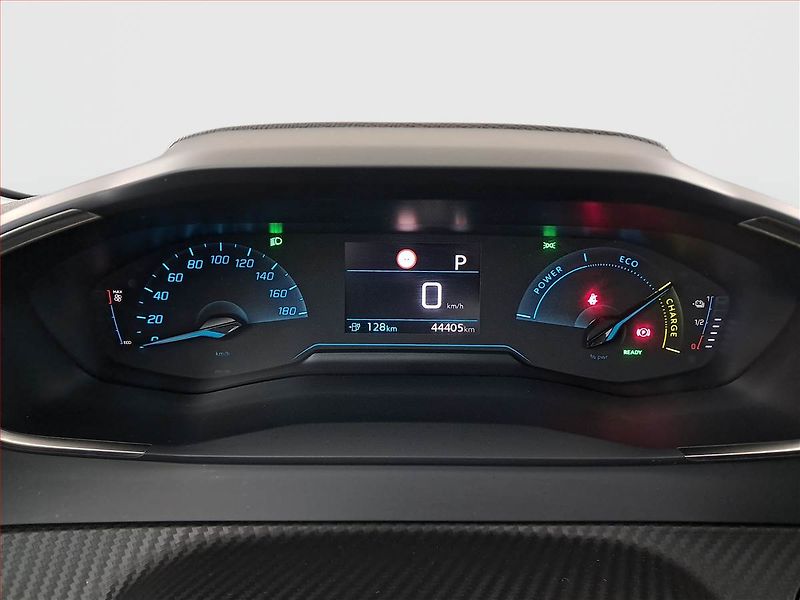 Peugeot 208 (2020) Active 50 kWh, SoH 86% - fotka 11 z 17