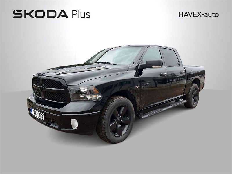 RAM 1500 (2021) 5,7 l V8 HEMI 4x4 Aut. - fotografie inzerátu