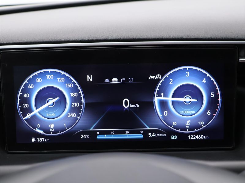 Hyundai Tucson 1,6 CRDi MHEV 100kW Style - fotka 18 z 33
