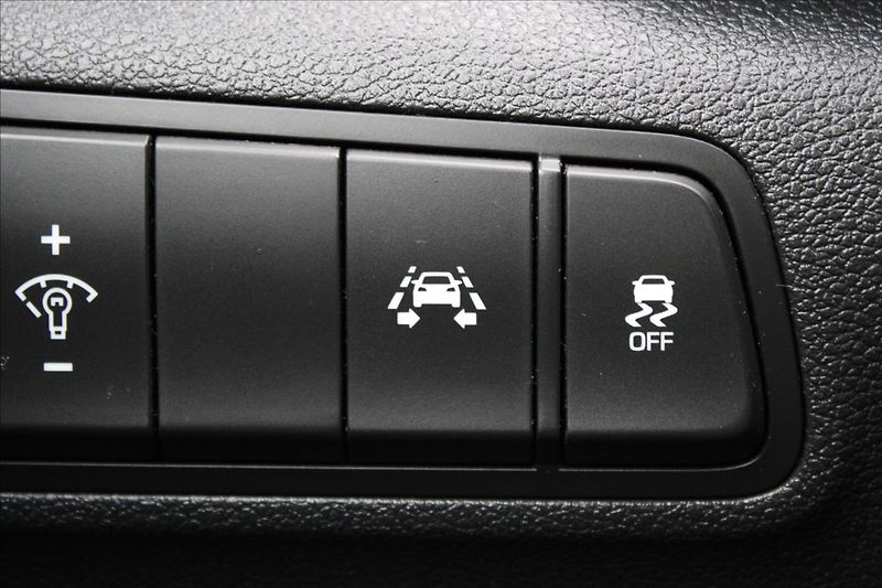 Hyundai Tucson 1,6 T-GDI  ČR,1.MAJ,TRIKOLOR - fotka 21 z 41