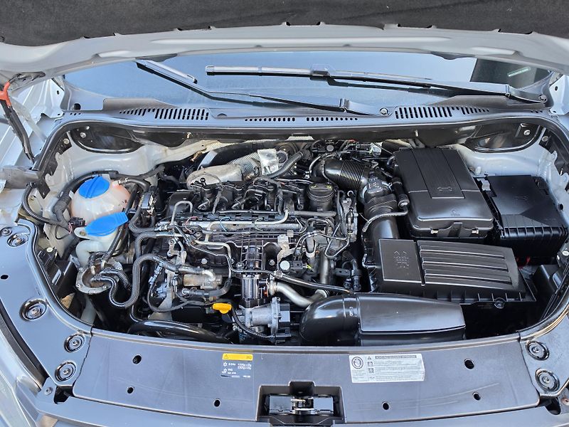 Volkswagen Caddy 1.6 TDI  - fotka 19 z 40