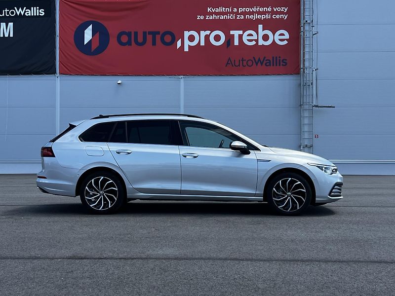 Volkswagen Golf 2.0TDI DSG 110kW Style TZ DPH - fotka 3 z 26