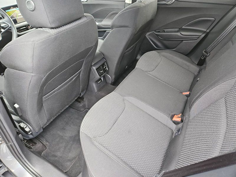 Škoda Fabia (2025) SELECTION TSI 70/1.0 M5F - fotka 16 z 27